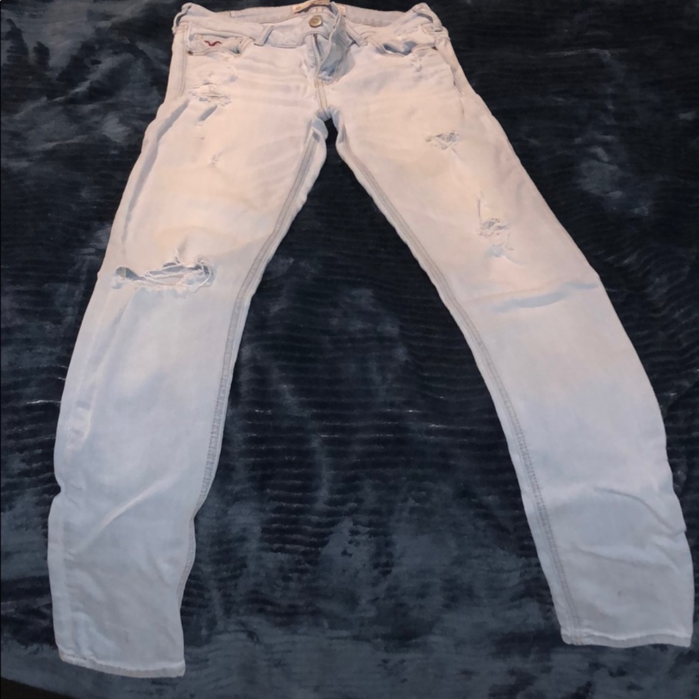 Hollister ripped skinny jeans